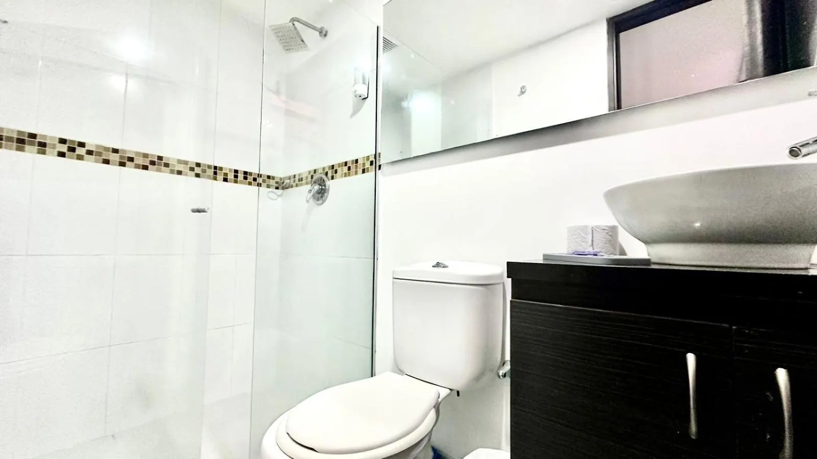 Apto Moderno en Laureles Medellín